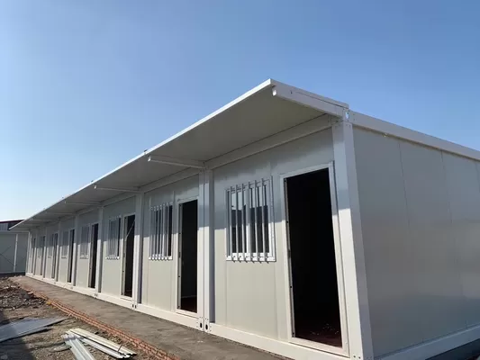 China Detachable Container House Bungalow Flat Pack Container Home With Bathroom