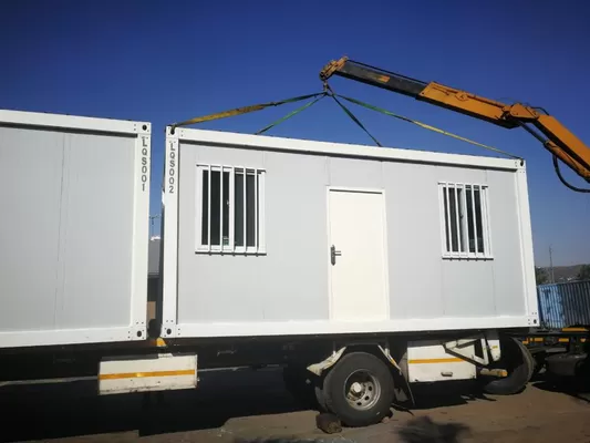 China Wholesale Luxury Container House Galvanized Steel Prefab House Container Casas Prefabricadas Modulares De Disen
